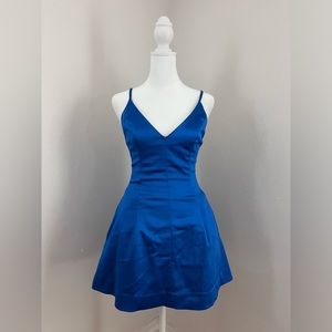 Bebe dress